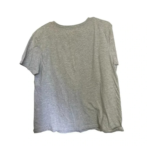 DISNEY SIZE XL GRAY TEE WITH LILO AND STITCH HUGGING - Picture 2 of 2